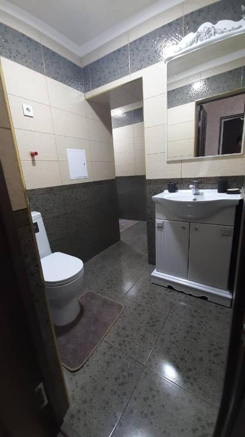 Apartment On Toktogula ビシュケク エクステリア 写真